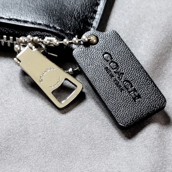 🩶 Coach Sleek Black Leather Skinny Wristlet Wallet Clutch Pouch Bag - Picture 9 of 11